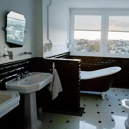 Apartment Luxury With Stunning Views *